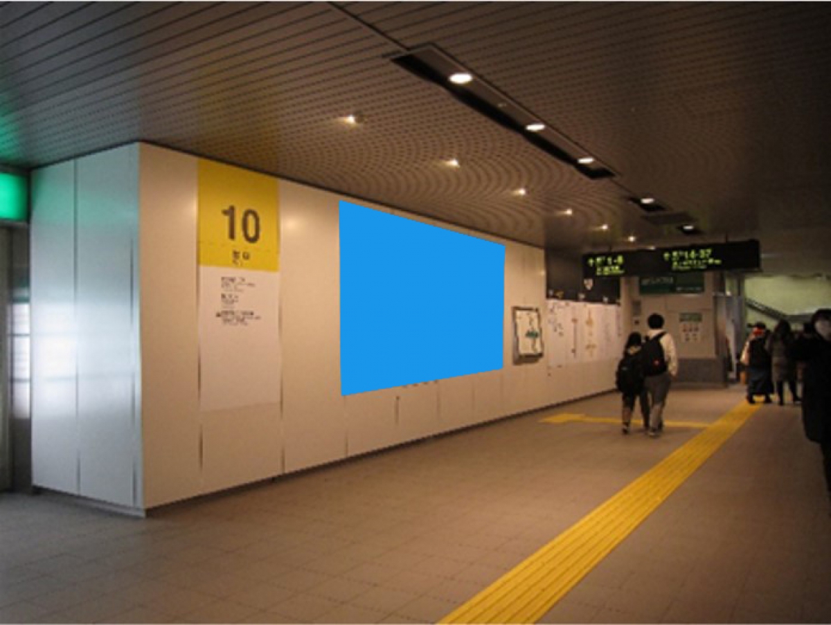 札幌地下鉄 大通シート広告s24 Space Media 全国のoohメディアと最新oohニュースの総合情報サイト